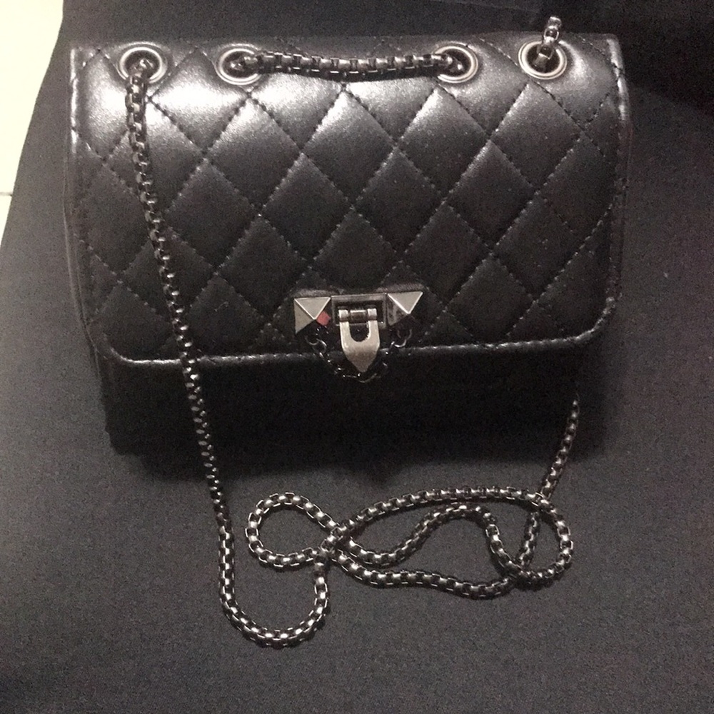 Crossbody purse